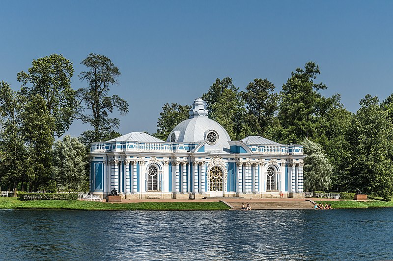 Grot_pavilion_in_Tsarskoe_Selo.jpg